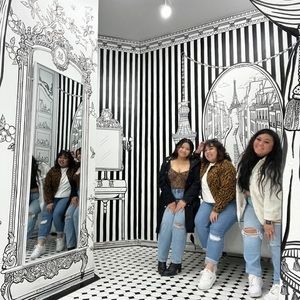 Meet your Posher, Allyson